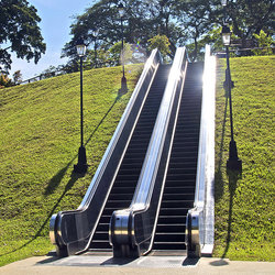 سلالم كهربائية